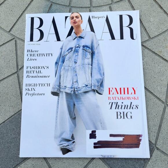 Harpers Bazaar Magazine Emily Ratajkowski The Home Issue Fashion Periodical - Picture 1 of 5